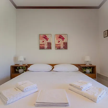 Linden By Rentalspro Services - Fourka Beach Halkidiki Apartment *